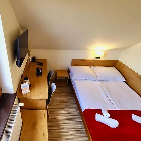 Hotel Gosciniec Konopielka