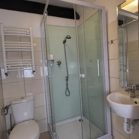 Gosciniec Konopielka Hotel