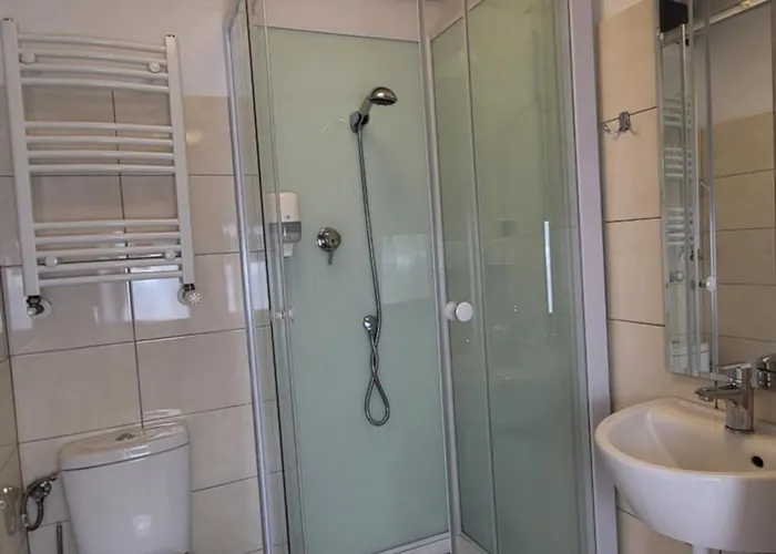 Gosciniec Konopielka Hotell